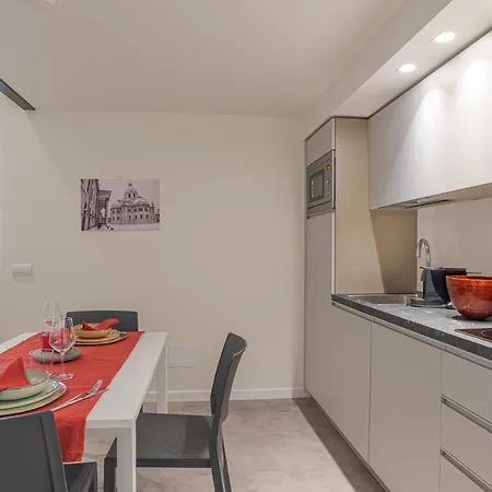Della Corte - By Myhomeincomo Apartament *
