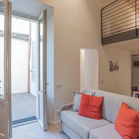 Della Corte - By Myhomeincomo Apartament